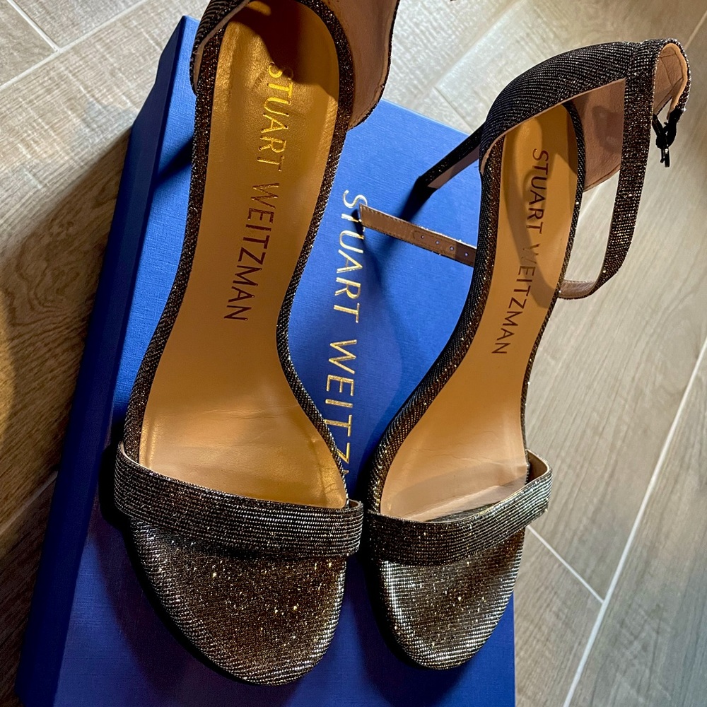 Stuart Weitzman Nunaked Straight 60 mm Stiletto in Pyrite.